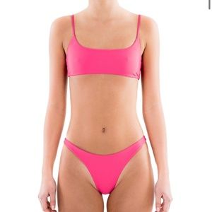 Bamba swim fury top hot pink